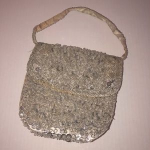 La Regale vintage purse